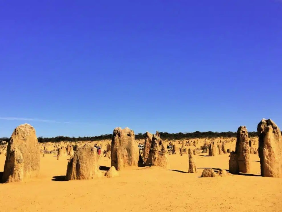 Pinnacles Desert WA Solo Kimberley Tours. Travel Tips for Exploring The Kimberley